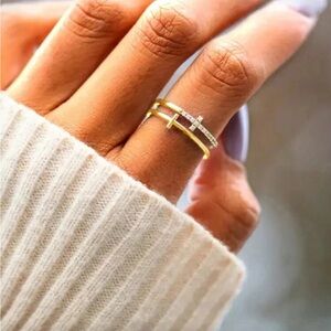 Gold Cross Cubic Zirconia Ring Size 9